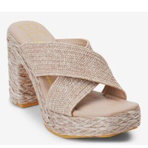 Matisse Caravan Platform - Size 9